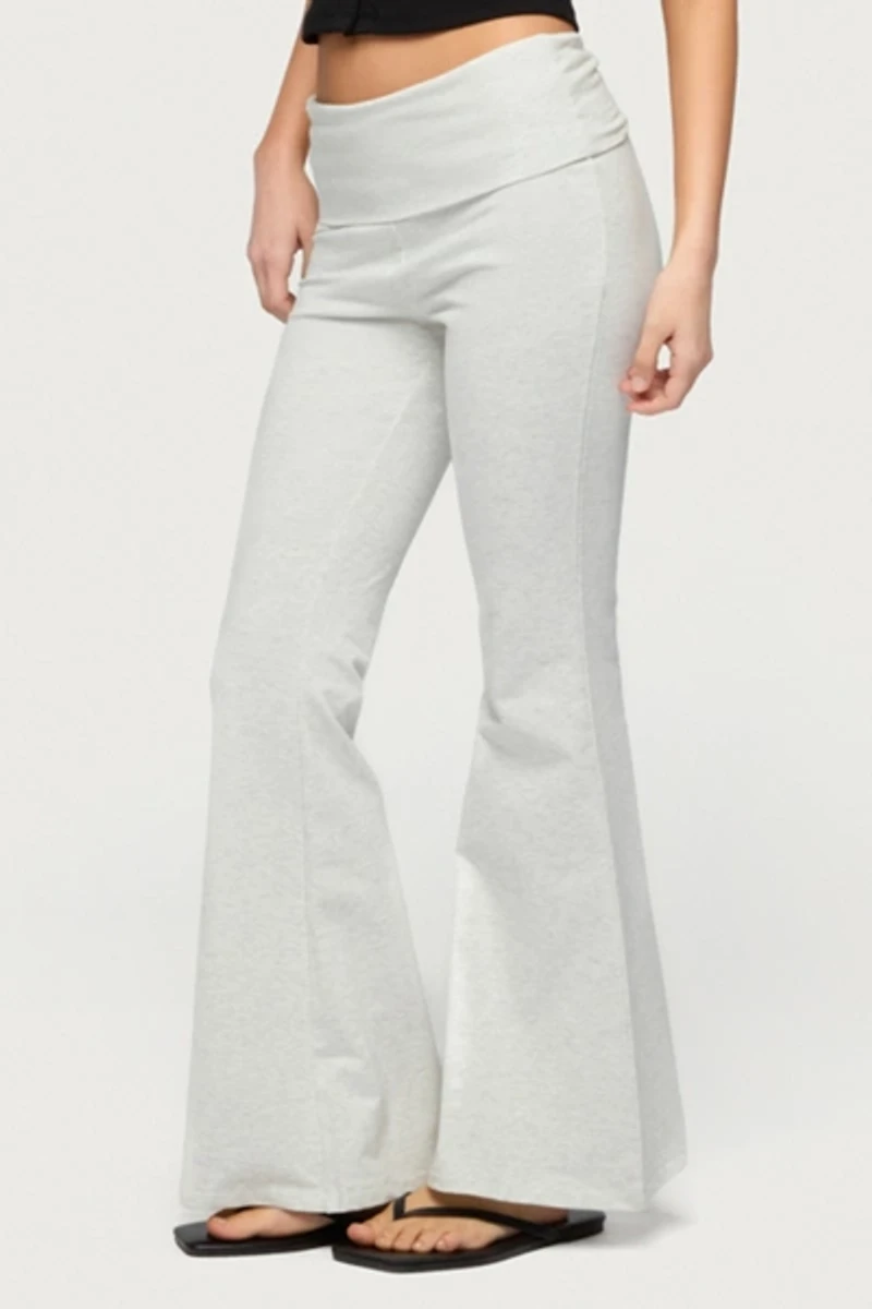 Edikted Petite Naomi Foldover Flared Leggings