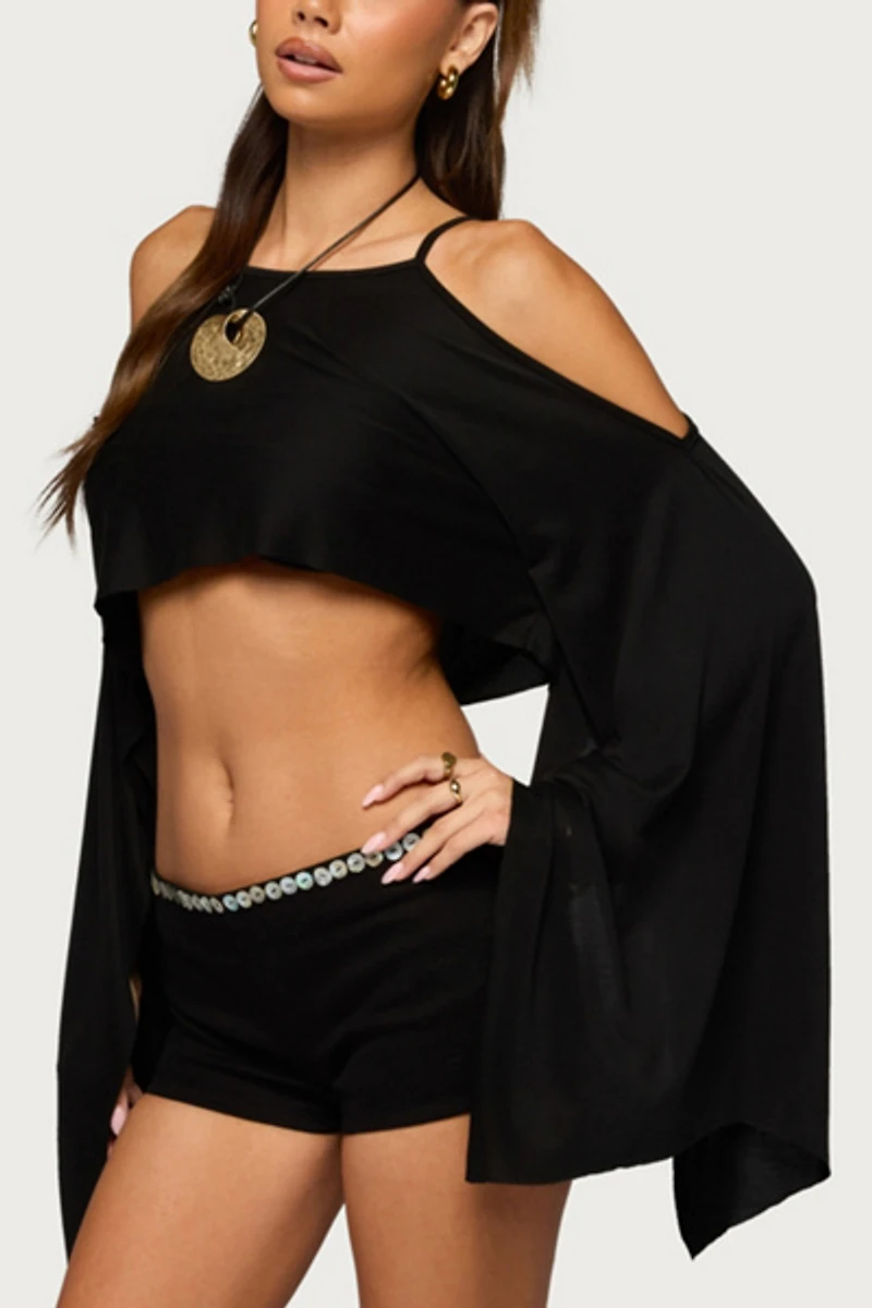 Edikted Ivanna Cutout Cape Cropped Top