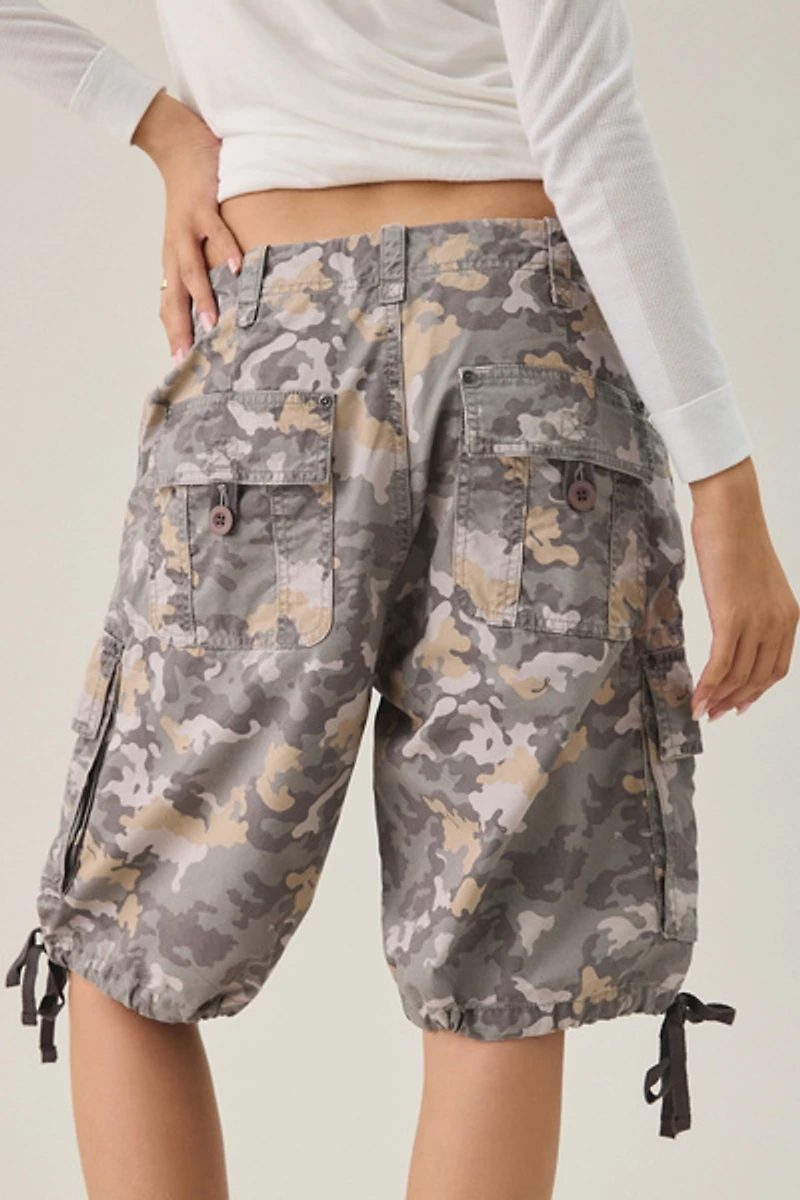 BDG Logan Longline Baggy Cargo Shorts
