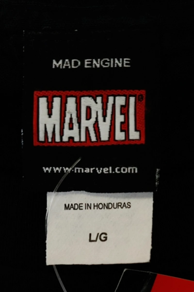 Vintage 2010 Marvel Mad Engine Captain America Shield Graphic T-Shirt