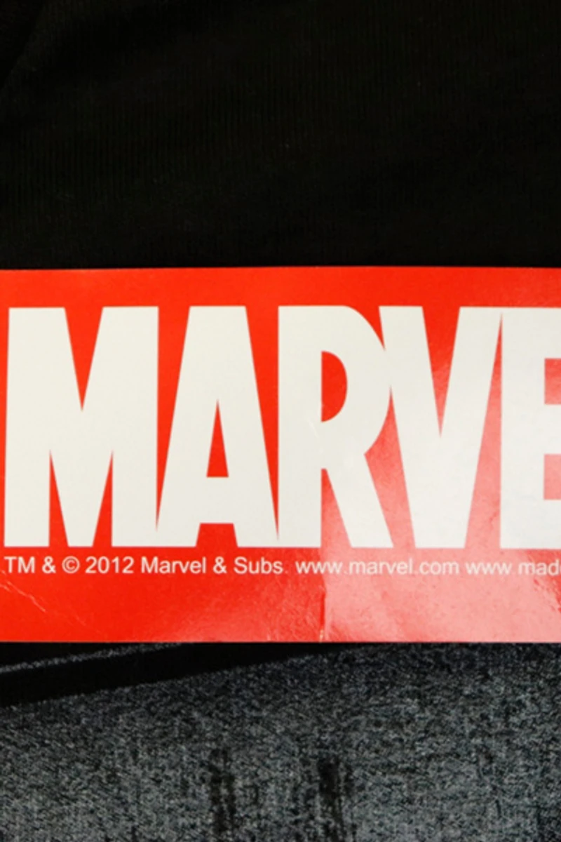 Vintage 2012 Marvel Mad Engine Captain America Graphic T-Shirt 001