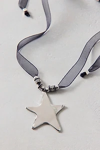 Georgia Statement Pendant Ribbon Necklace
