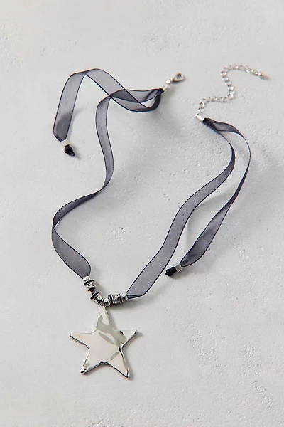 Georgia Statement Pendant Ribbon Necklace