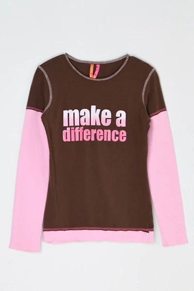 Vintage Y2k "Make A Difference" Contrast-Stitched Tee