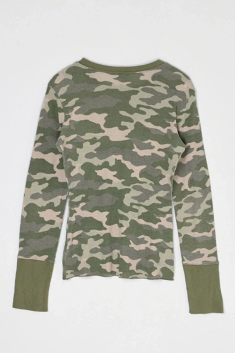 Vintage Y2k Camo Thermal Top