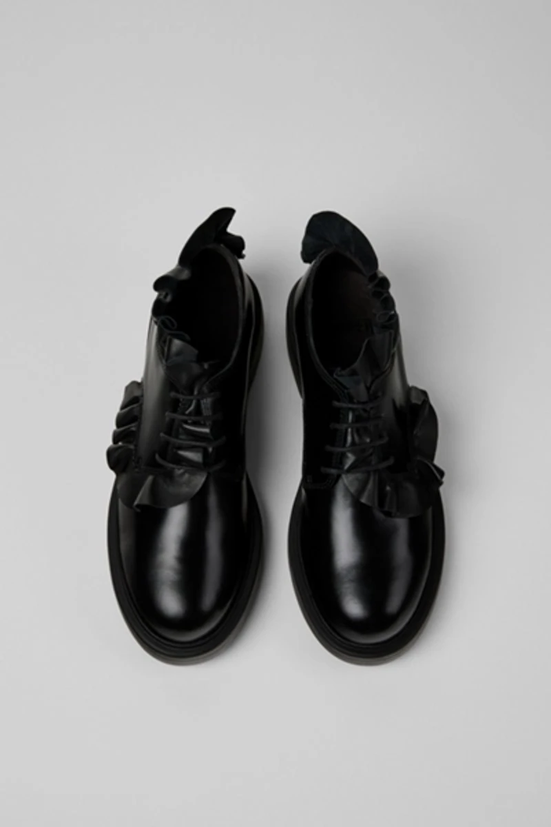 Camper Dean Ruffled Leather Oxford