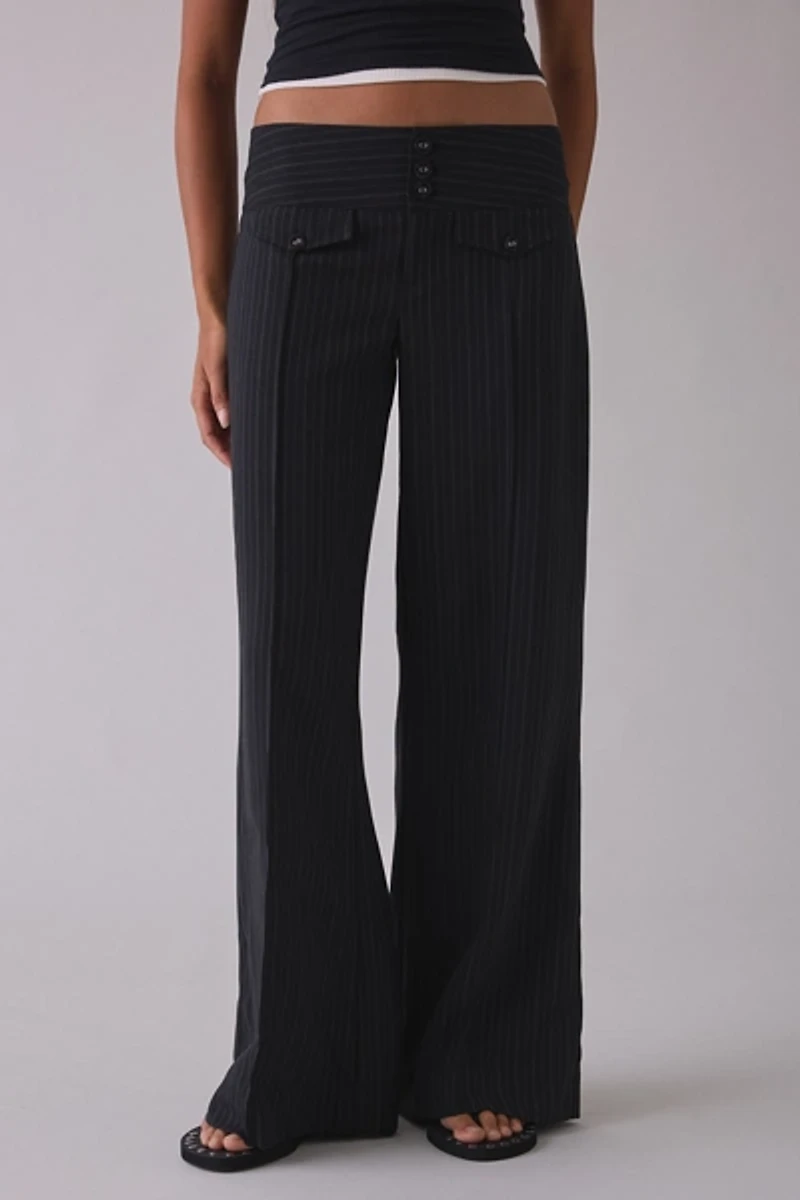 BDG Hannah Low-Rise Flare Trousers