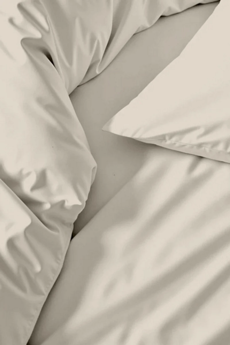 Italic Luxe Australian Sateen Sheet Set