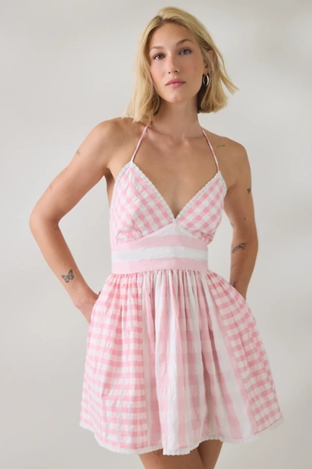 womens casual dresses for summer Women's Silk Floral Print Dress V Neck Silk Pink / L Latest Wedding Dresses For Color:Aurelia Wishcraft Catalogue 2022 offering a relaxed fit