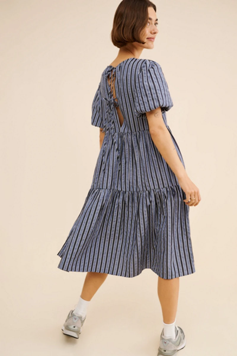 Glamorous Striped Puff Sleeve Midi Dress