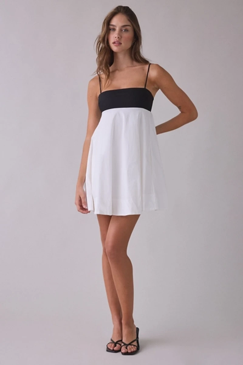 NIA Girasol Colorblock Spaghetti Strap Babydoll Mini Dress