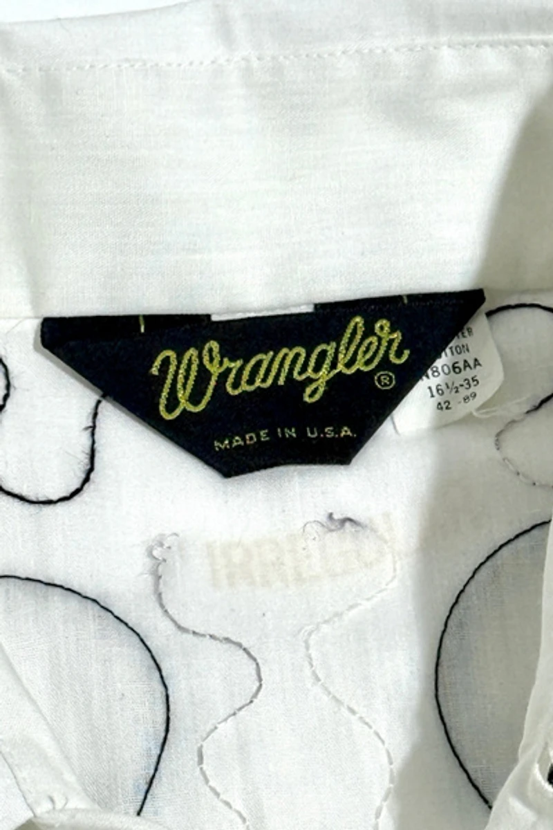 Vintage 1970's Wrangler Chainstitched Western Smile Pocket Pearl Snap Shirt