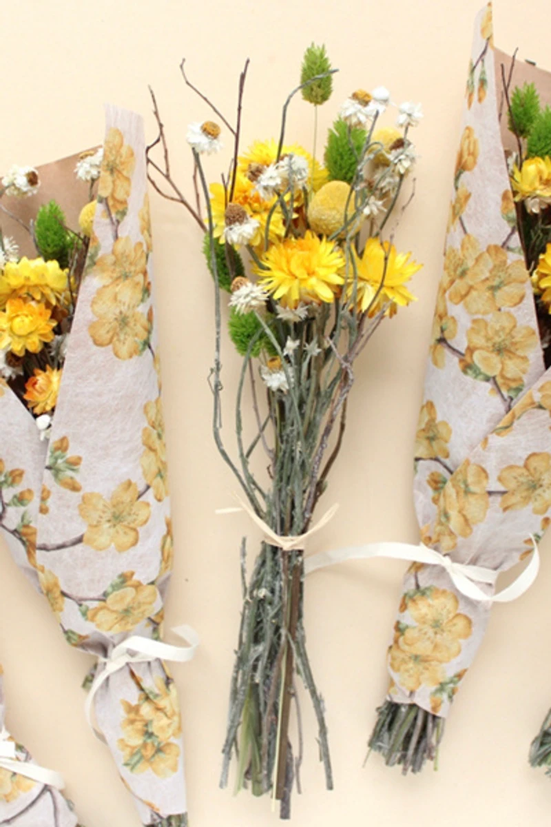 Roxanne’s Dried Flowers Lemon Blossom Bouquet