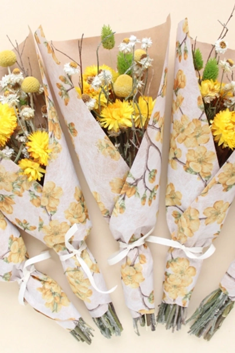 Roxanne’s Dried Flowers Lemon Blossom Bouquet