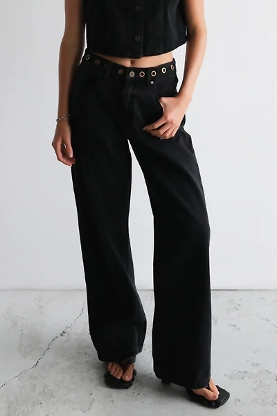 95 Mid Baggy Brie Eyelet Jean