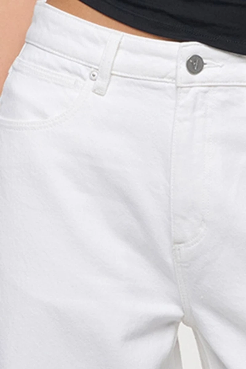 95 Mid Baggy Brie Eyelet Jean