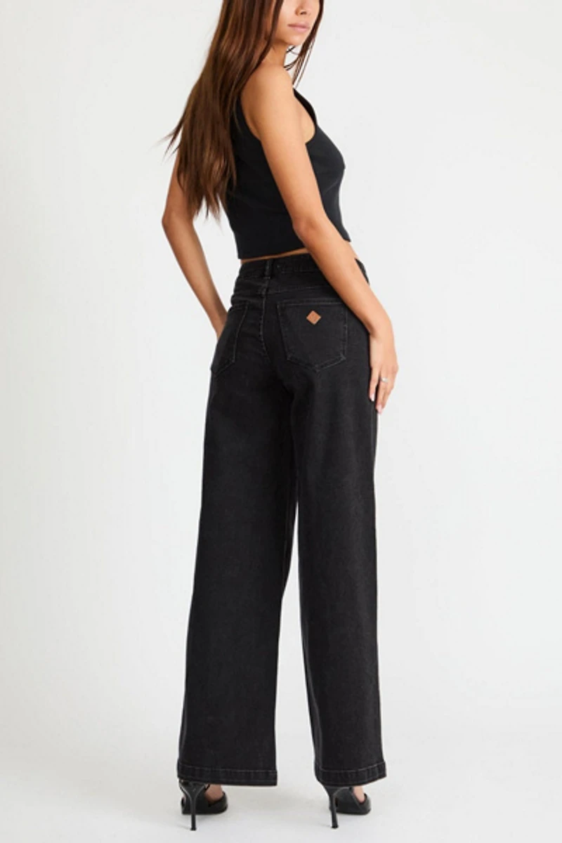 Abrand 95 Wide Jean