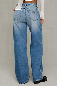 Abrand 99 Low-Rise Baggy Jeans