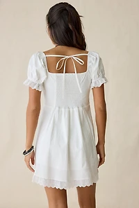 Daisy Street Teacup Lace Trim Puff Sleeve Mini Dress
