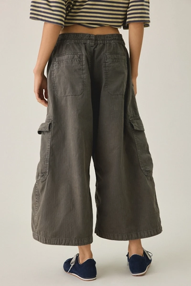BDG Static Mid-Rise Cargo Culotte Pants