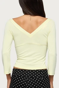Edikted Mar V Neck Quarter Sleeve Top