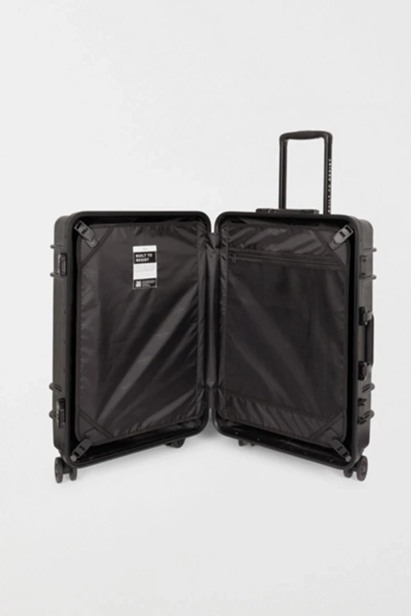 Eastpak Resist'r Case Medium Luggage