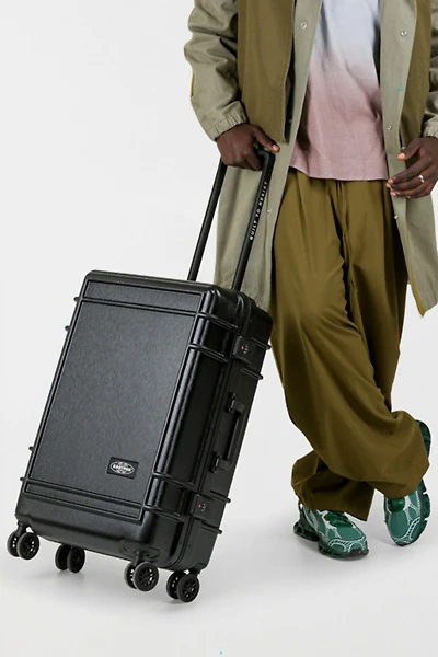 Eastpak Resist'r Case Medium Luggage