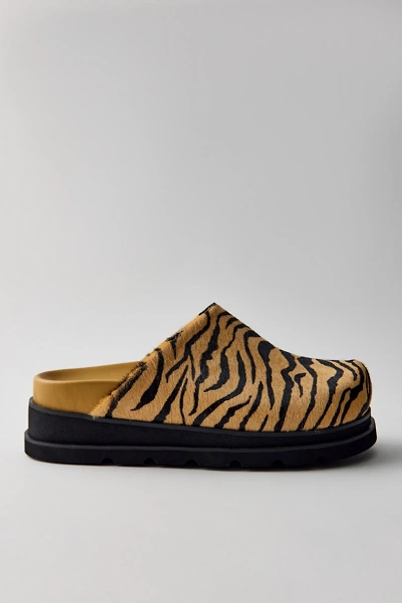 Azalea Wang Sarinda Calf Hair Clogs
