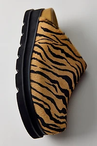 Azalea Wang Sarinda Calf Hair Clogs