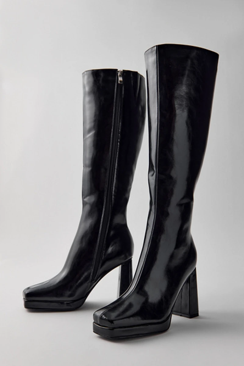 Azalea Wang Chapell Black Patent Boots