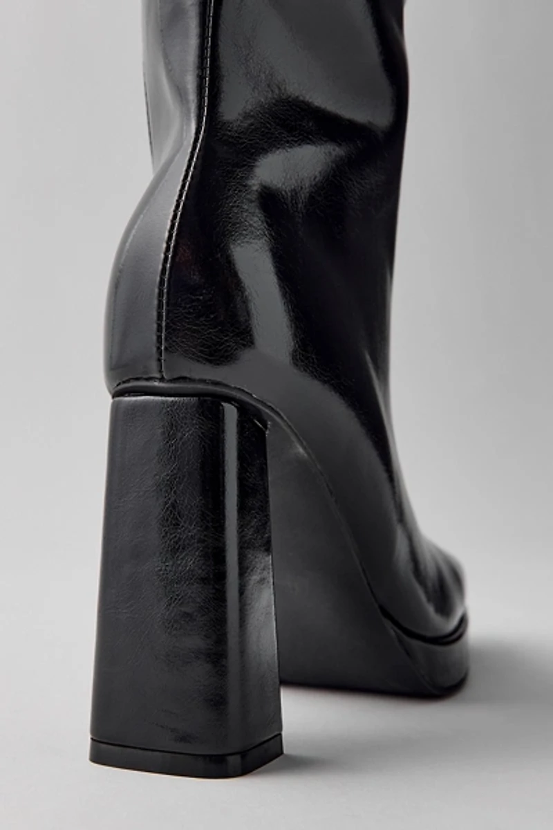 Azalea Wang Chapell Black Patent Boots