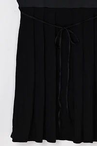 Vintage Y2k Ruched Black Mini Dress with Tie