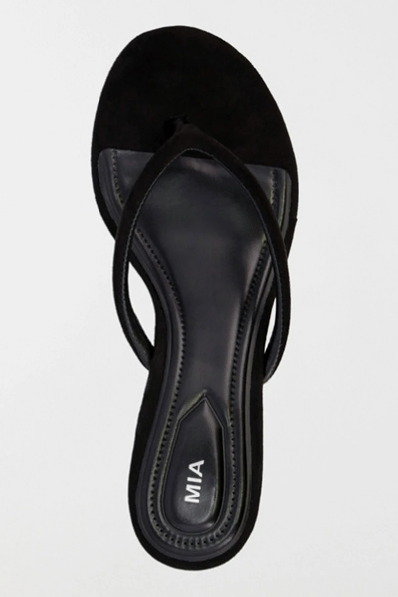 MIA Farren Kitten Heel Thong Sandal