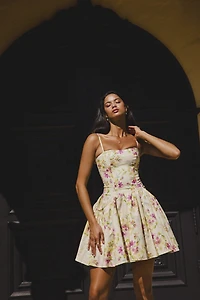 Miss Circle Valda Floral Linen Mini Dress