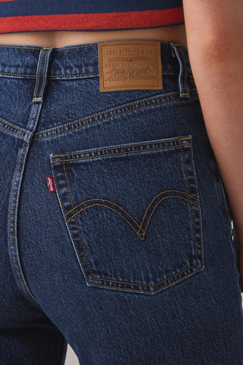 Levi’s® Ribcage High-Rise Slim Straight Jeans
