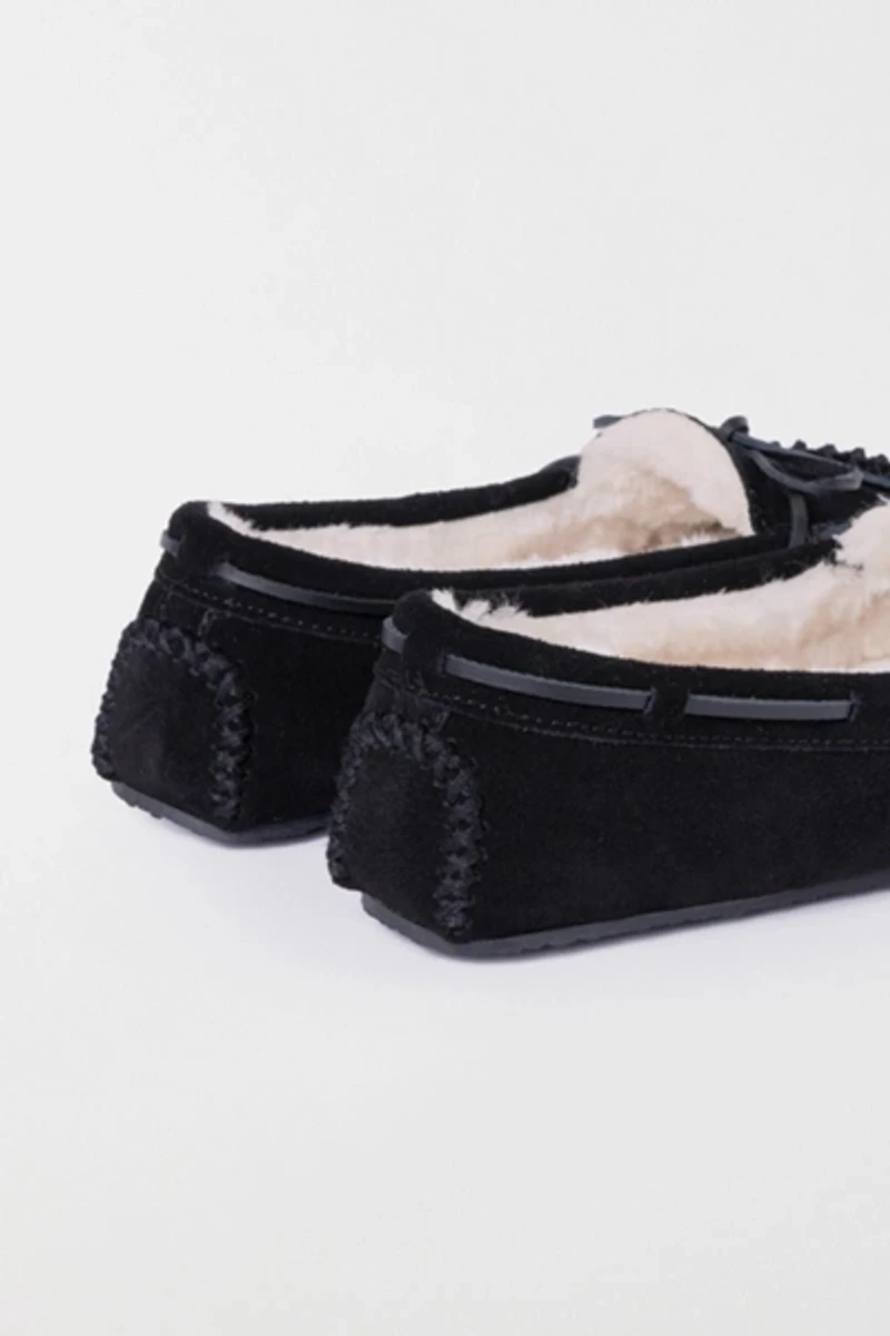 Minnetonka Cally Faux Fur Suede Moccasin Slipper