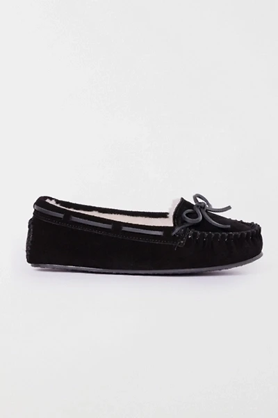 Minnetonka Cally Faux Fur Suede Moccasin Slipper