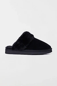 Minnetonka Chesney Faux Fur Suede Scuff Slippers