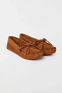 Minnetonka Women's Suede Kilty Softsole Moccasin