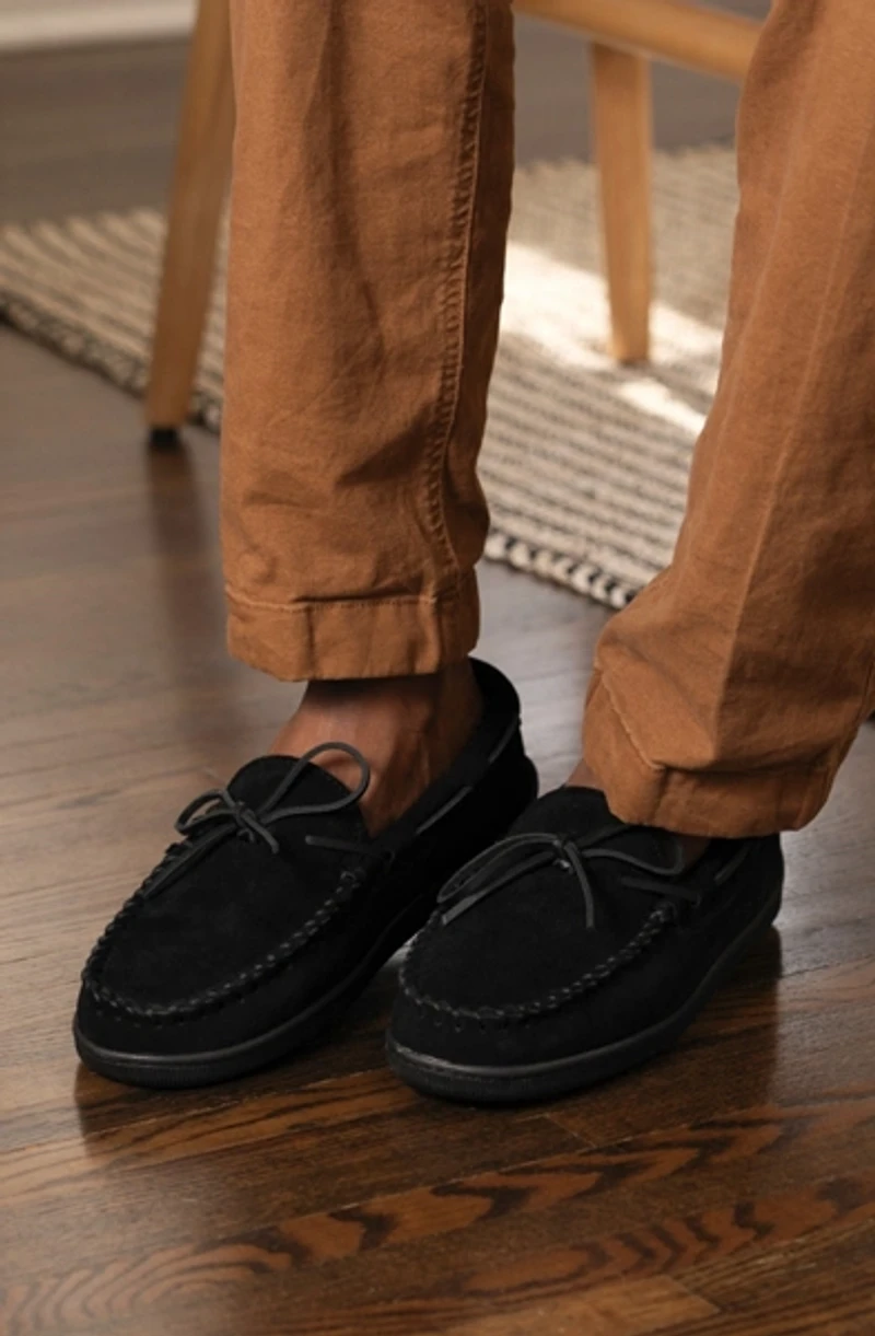 Minnetonka Suede Hardsole Moccasin Slipper