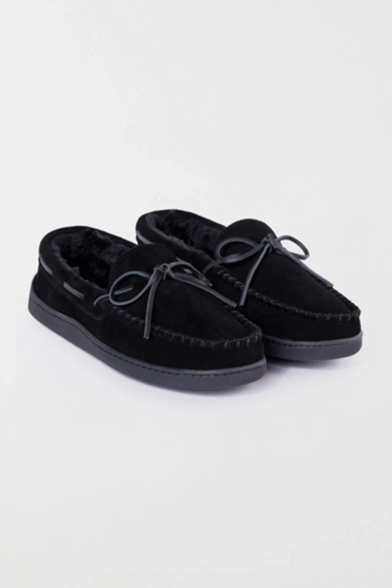 Minnetonka Suede Hardsole Moccasin Slipper