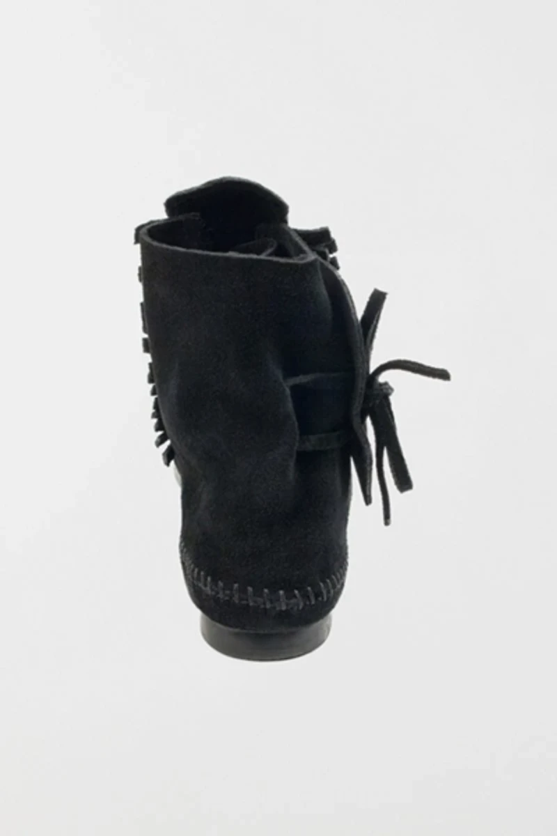 Minnetonka Women's Suede Two Button Boot
