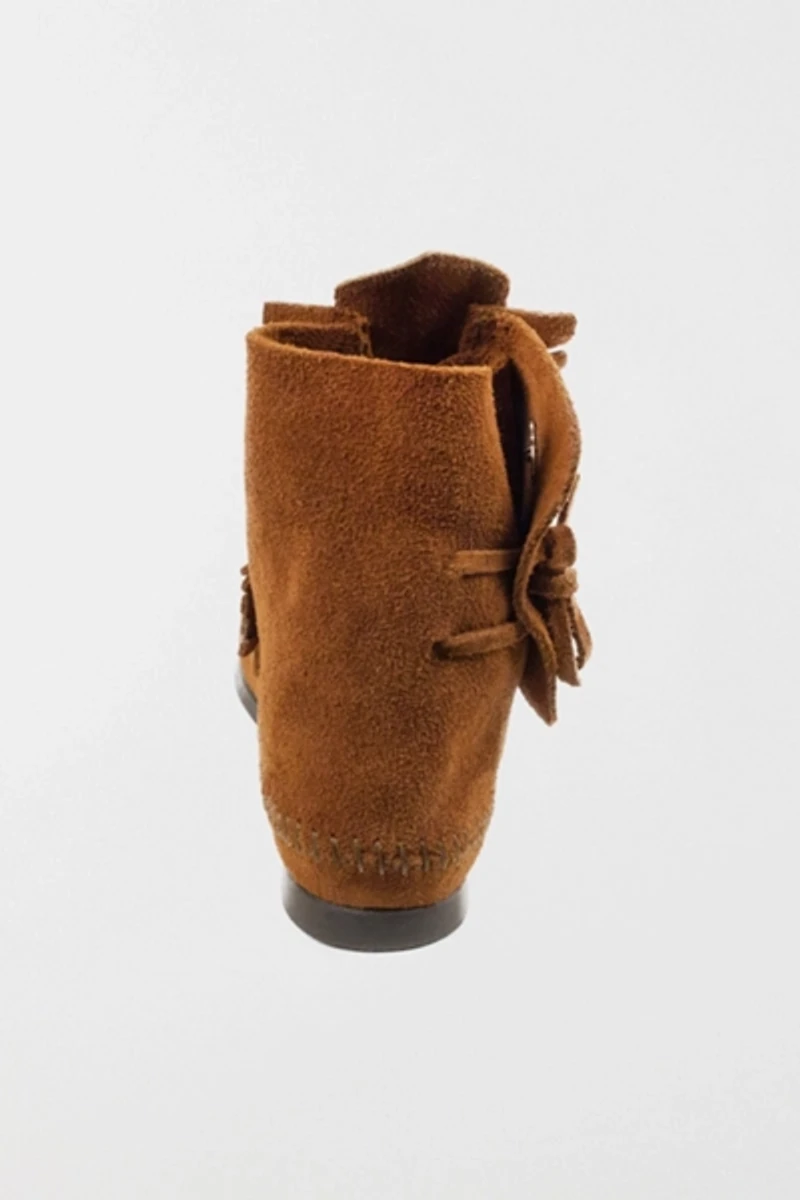 Minnetonka Men's Suede Two Button Boot