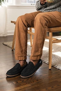 Minnetonka Tilden Suede Moccasin Slipper
