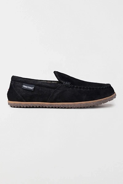 Minnetonka Tilden Suede Moccasin Slipper
