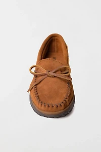Minnetonka Suede Tread Loafer Moccasin