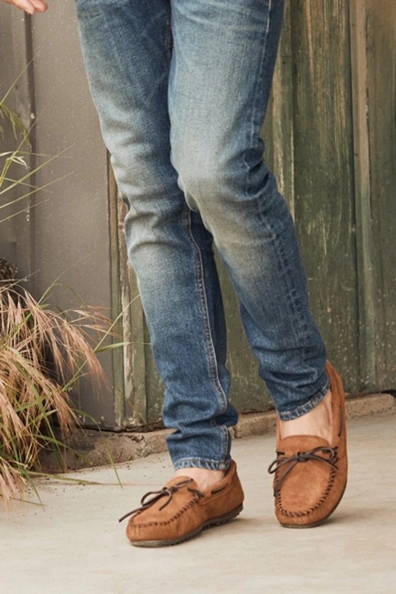 Minnetonka Suede Classic Moccasin