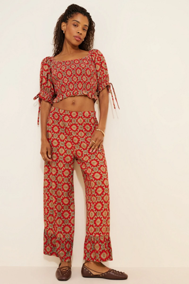 Fashion Brand Company Crop Smocked Puff Sleeve Blouse