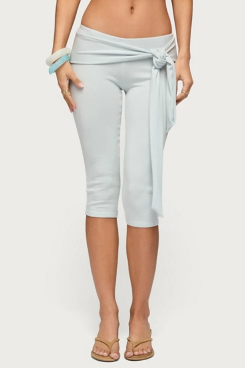 Edikted Adara Tie Capri Pants