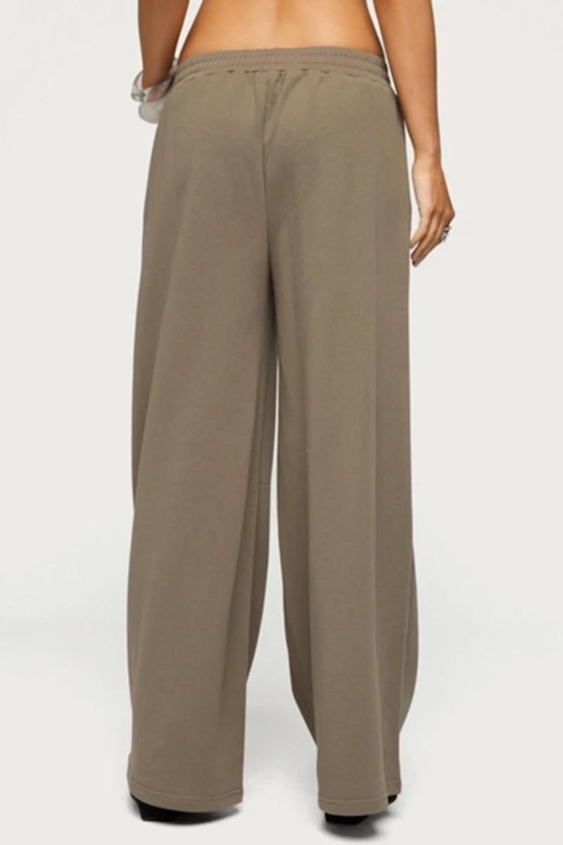 Edikted Zania Iridescent Button Sweatpants